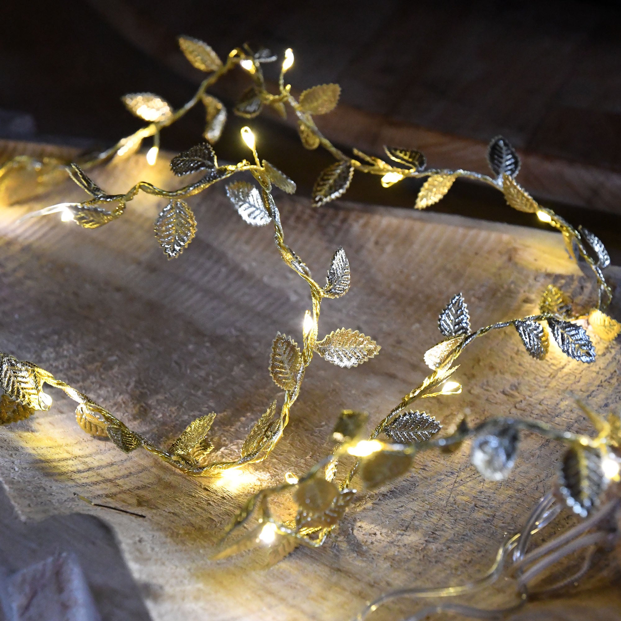 Guirlande feuilles d'or